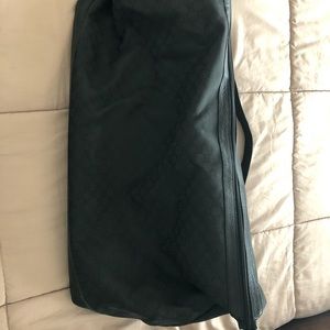 Men’s XL Gucci Duffle Bag